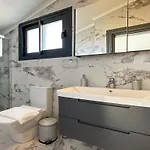 De Oezel Muestakil Havuzlu, Plaja Yakin Luex * Fethiye
