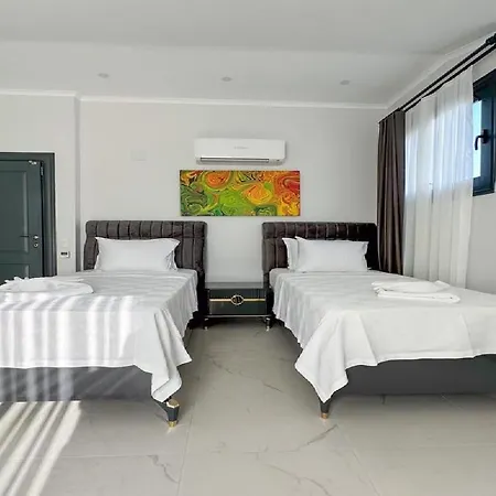 De özel Müstakil Havuzlu, Plaja Yakın Lüx