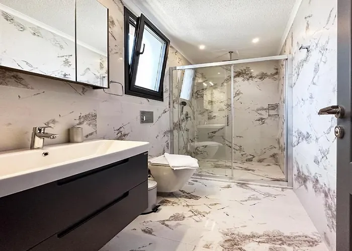 De özel Müstakil Havuzlu, Plaja Yakın Lüx Villa Fethiye