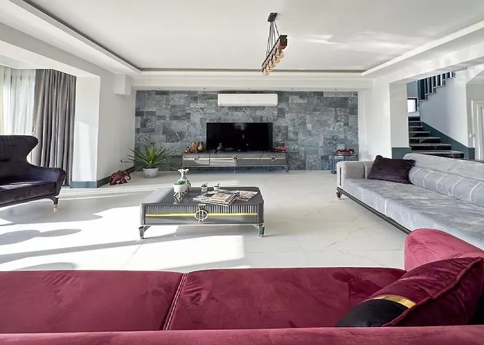 De özel Müstakil Havuzlu, Plaja Yakın Lüx Villa