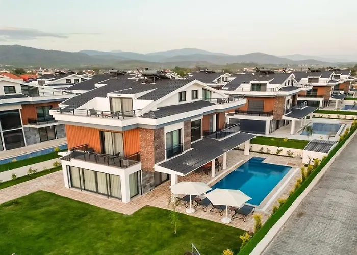 De özel Müstakil Havuzlu, Plaja Yakın Lüx *