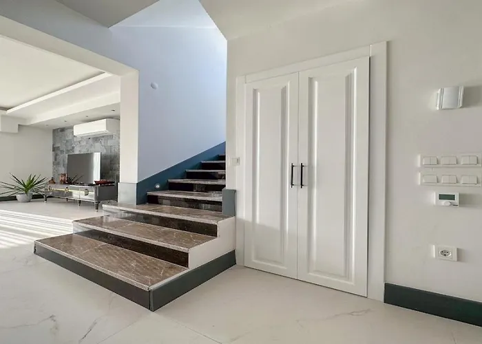 De özel Müstakil Havuzlu, Plaja Yakın Lüx Villa