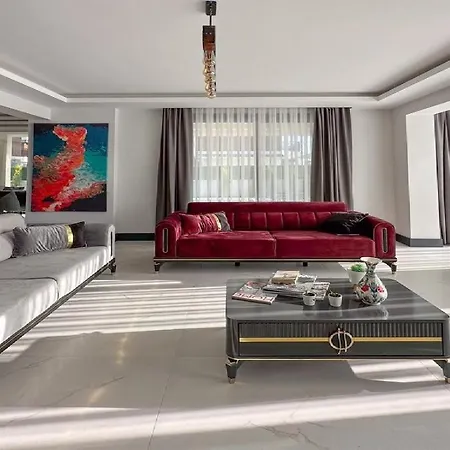 Villa De Oezel Muestakil Havuzlu, Plaja Yakin Luex Fethiye