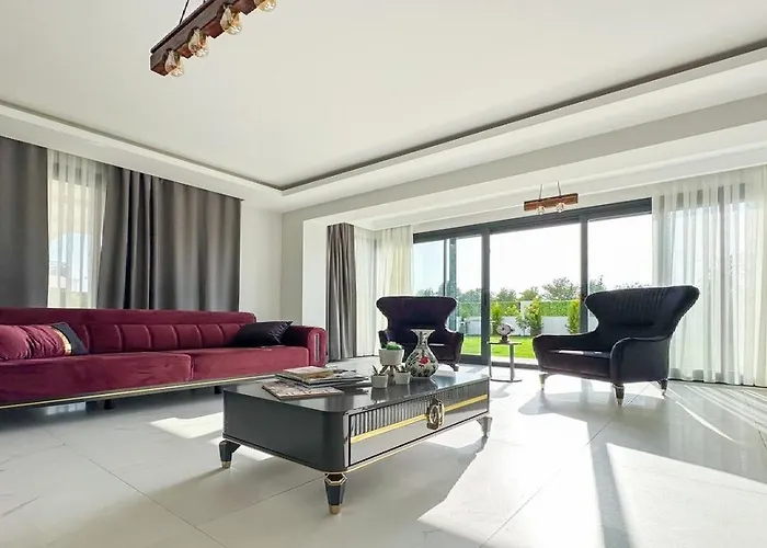 Villa De Oezel Muestakil Havuzlu, Plaja Yakin Luex Fethiye